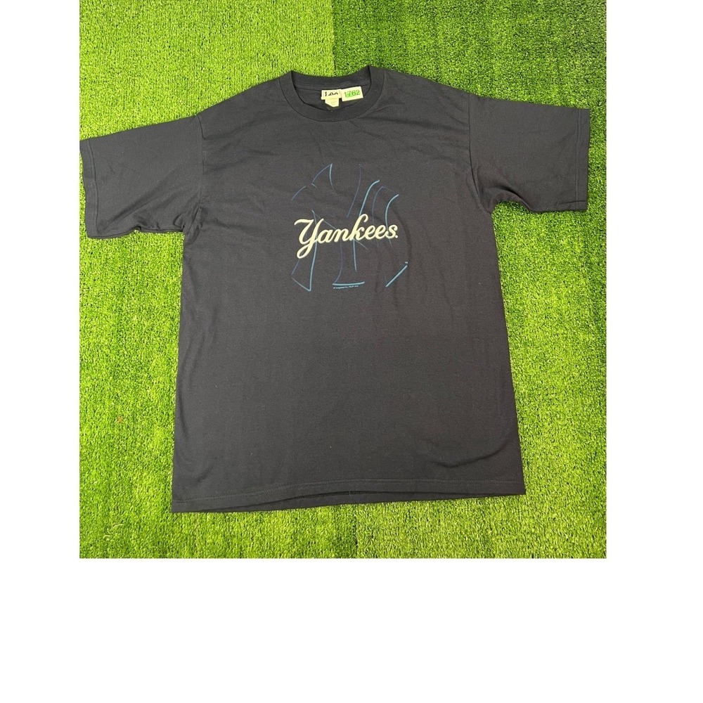 Vintage 2003 Lee Sport New York Yankees Navy Blue T-Shirt Mens Large MLB Tee